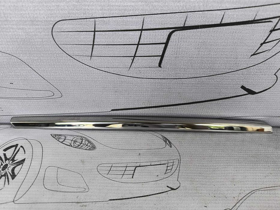 Ornament Cromat Bară Față / Grilă Mercedes-Benz Clasa V / Vito W447 2018 / 2014-2024 Cod OEM A4478830285 (5A3)