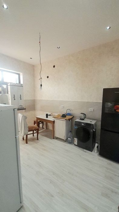 Учкахрамон постдан 6 км кирганда Хожи отада 1.25 сотихли уй сотилади
