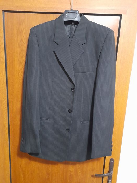 Costum barbati purtat 1 data