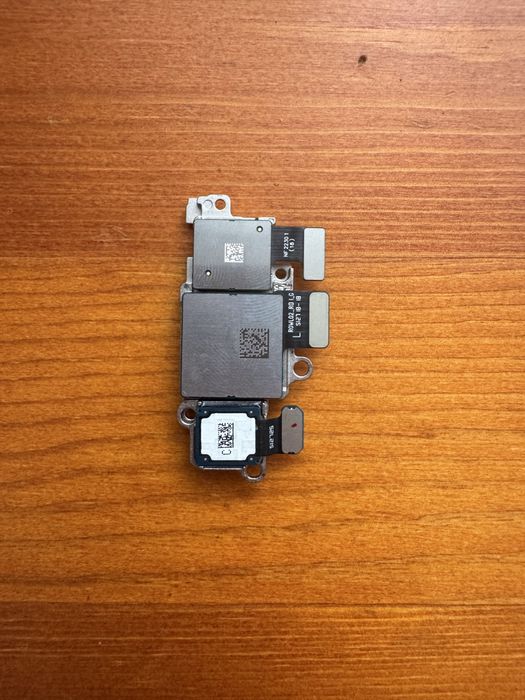 Camere spate samsung s22