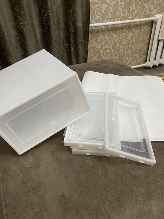 Пластиковые коробки для обуви