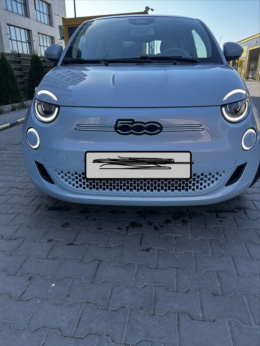 FIAT 500e 2023 — imagine 3