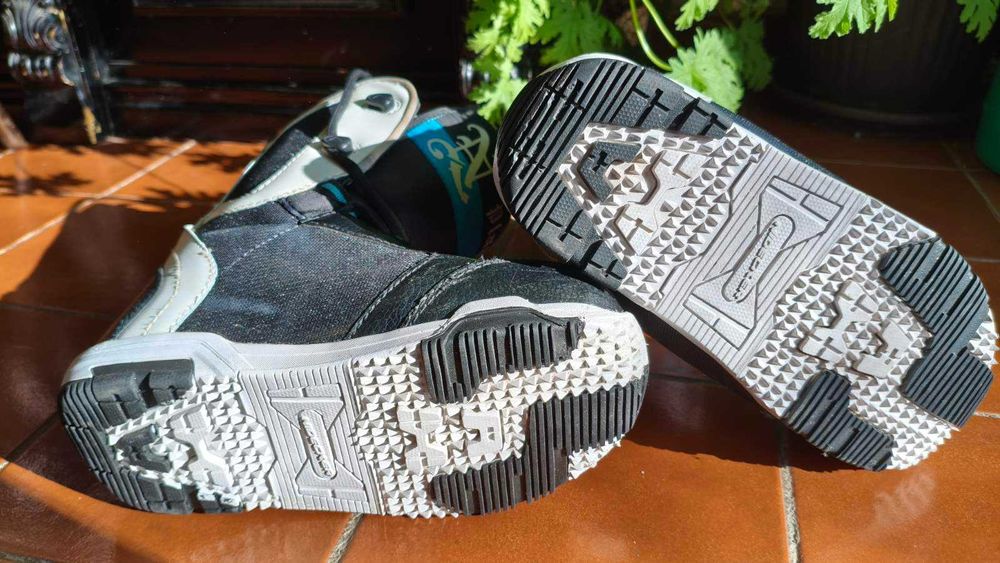 Комплект -160лв Сноуборд 125cm с автомати и обувки Nidecker 38