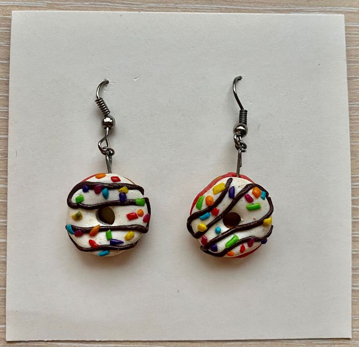 Обеци понички от полимерна глина