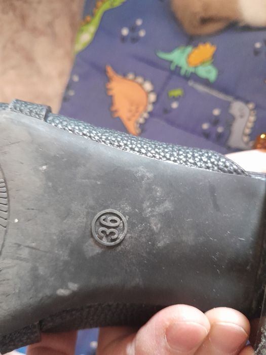 Продам женские обувь бу