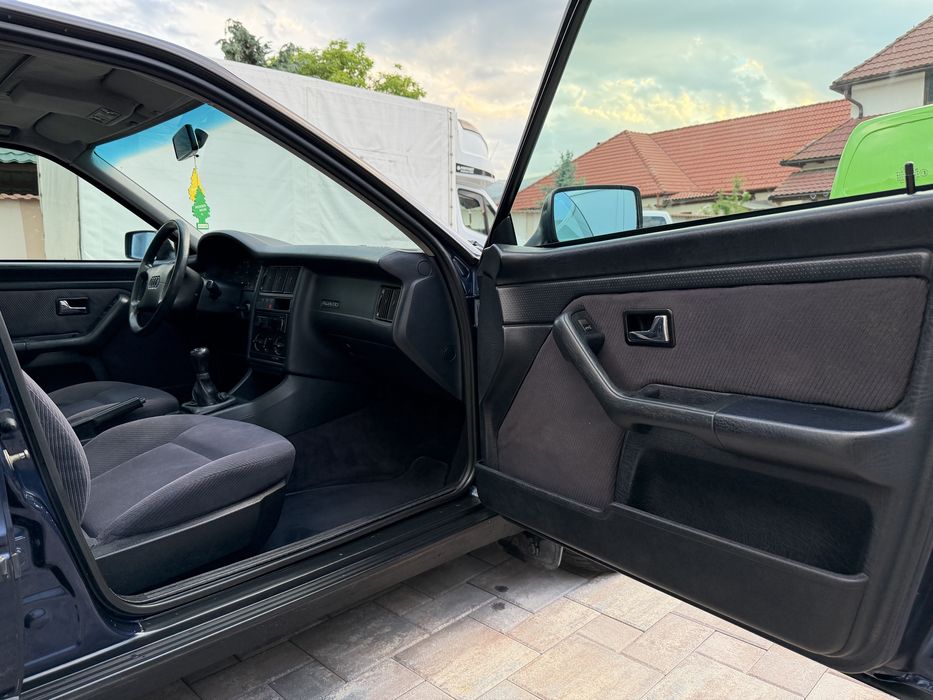 Audi 80 1.9 TDi ~ A.C - Clima ~