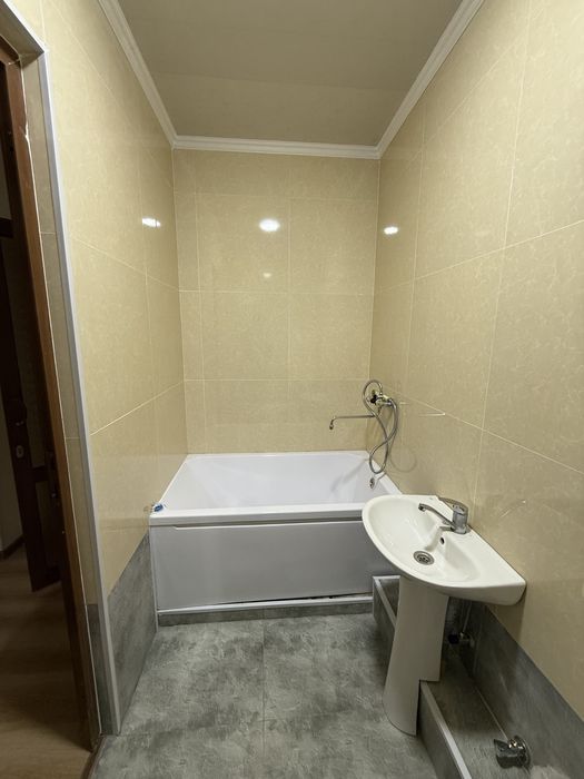 Bektemir  Kvartira Vodnik “ Musaffo Maskan” KVARTIRA  SOTILADI !!!