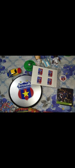 Vând accesorii cu steaua Bucuresti brelocuri ultimele