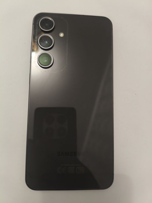 Samsung s24fe 128/8