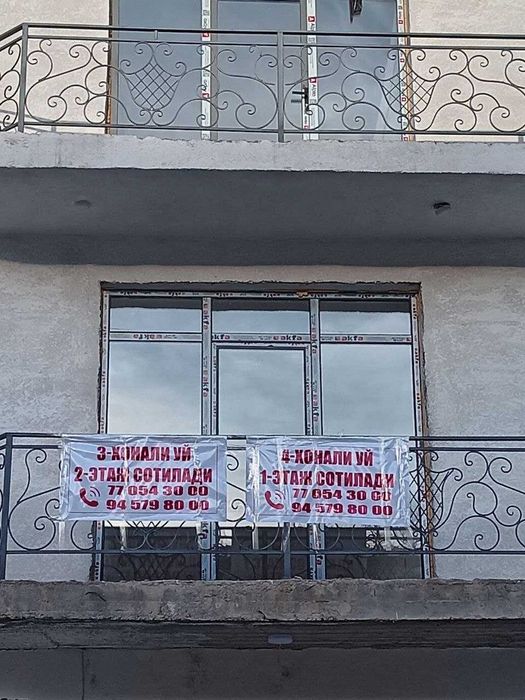 Jizzaxda kvartira sotiladi 4 xonali