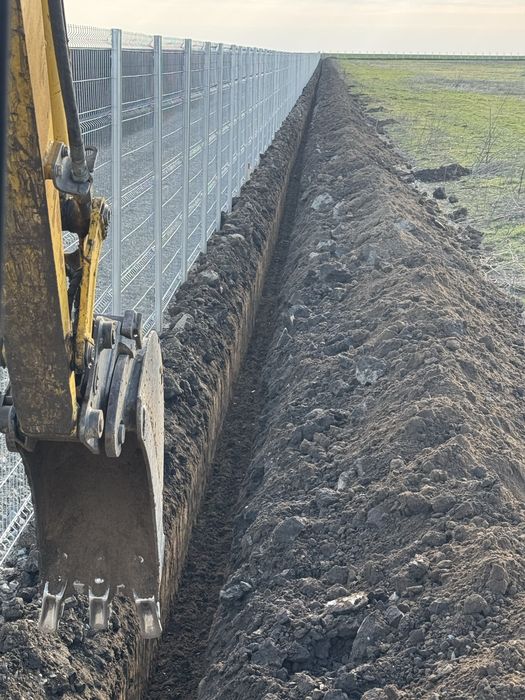 Închiriere buldoexcavator