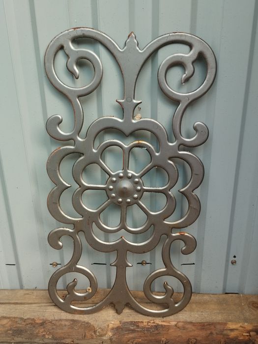 Продам узоры для ворот и т.д.. Количество 53 штуки