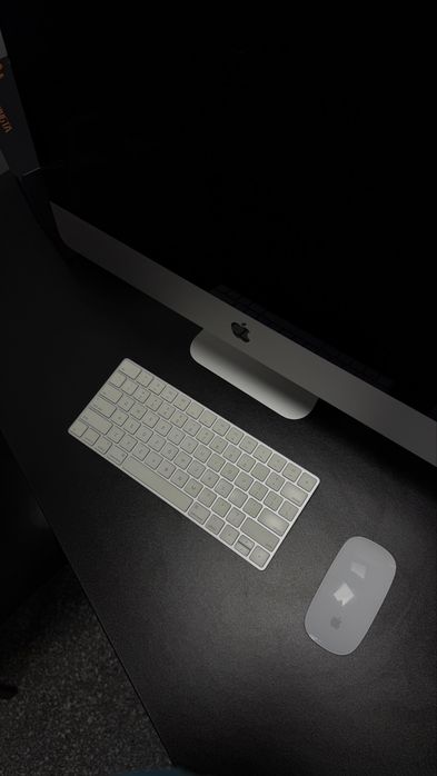 Моноблок Apple iMac 21.5"