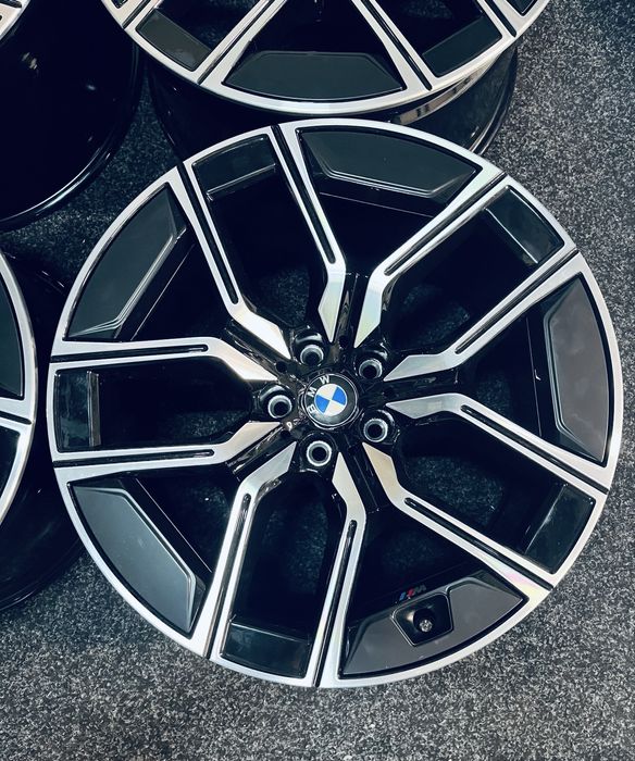 Jante  originale BMW seria 7  i7 G70  X3 G45 M907 20” 5A19DE8 907