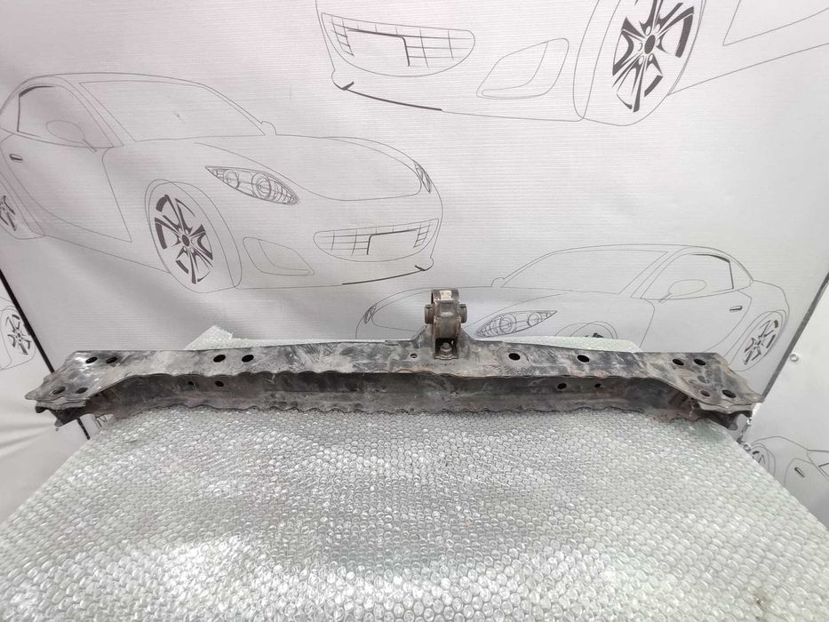 Cadru auxiliar / Traversă motor / Subcadru față Toyota Auris 57104-02230 2013 / [2012-2018] / (1C3)