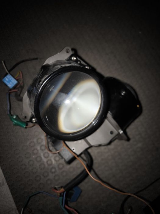 Bi led линзы белый