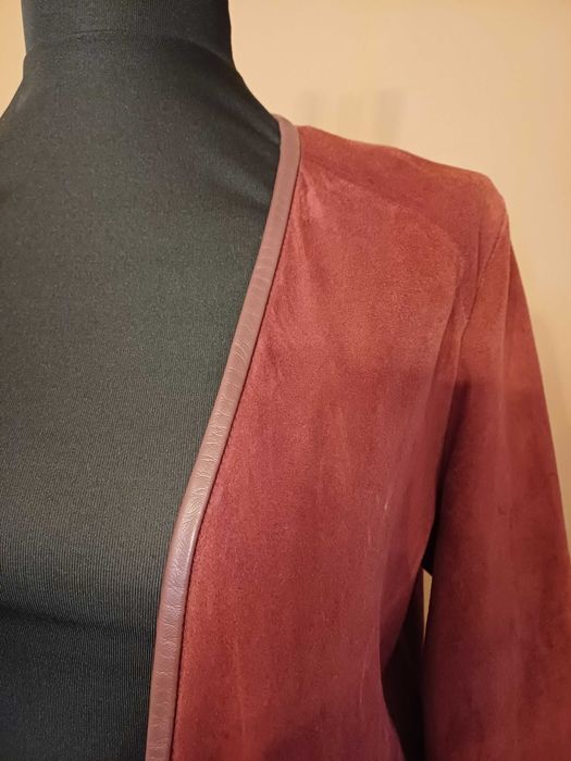 Jaketa piele intoarsa Mango