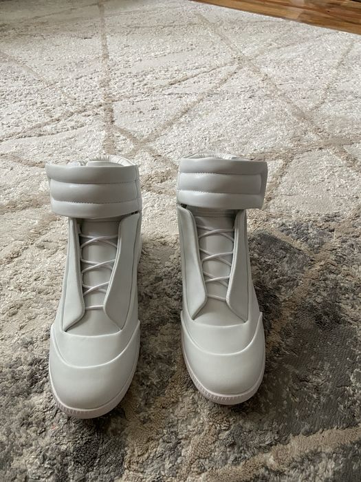Белые maison margiela