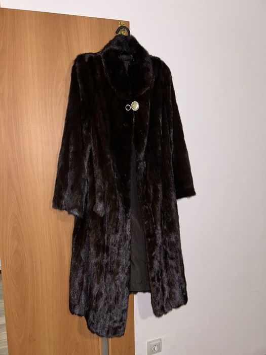 Норковая шуба.Размер 48-52.