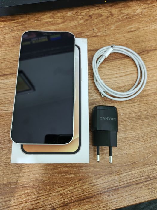 iPhone 12 64GB White