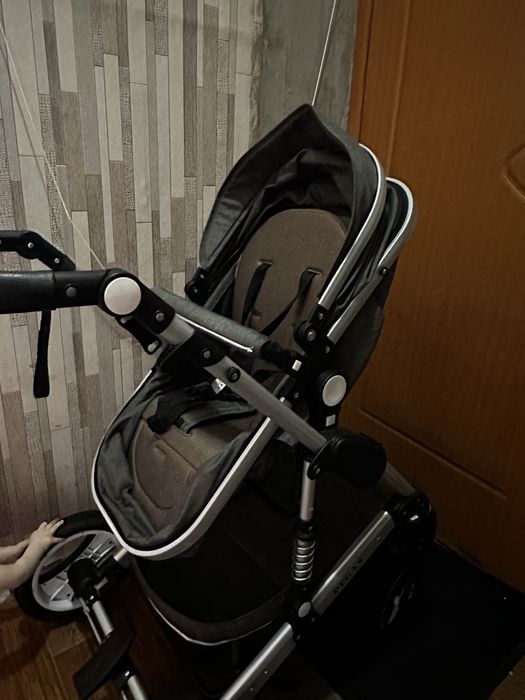 Продам коляску