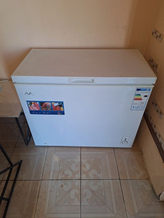 Продается морозильник