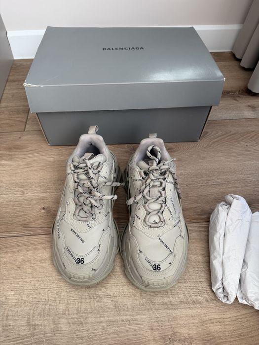 Маратонки Balenciaga Triple S