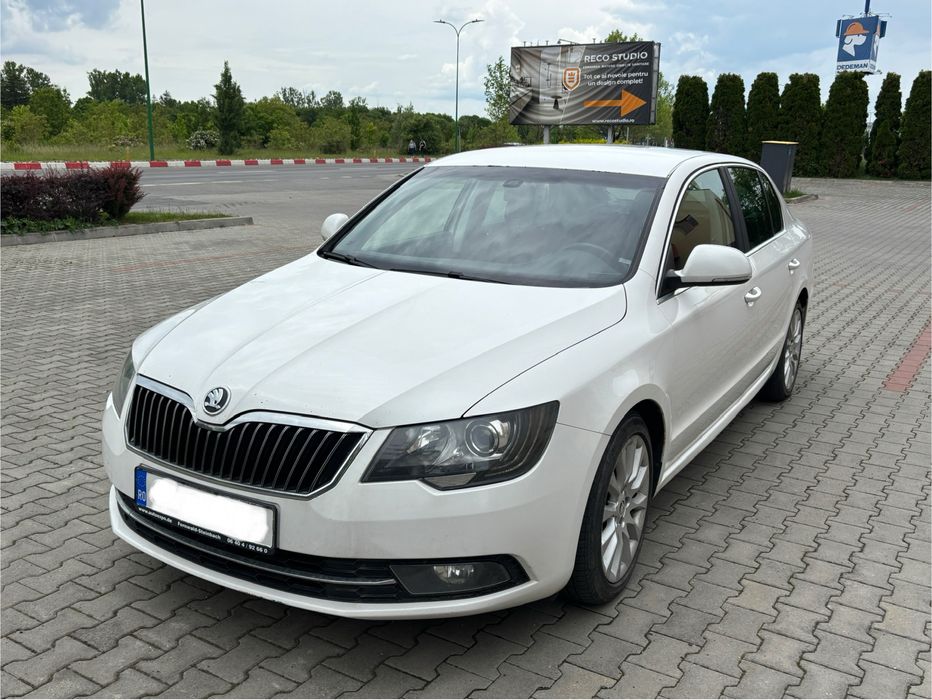 SKODA Superb 2014 — imagine 2