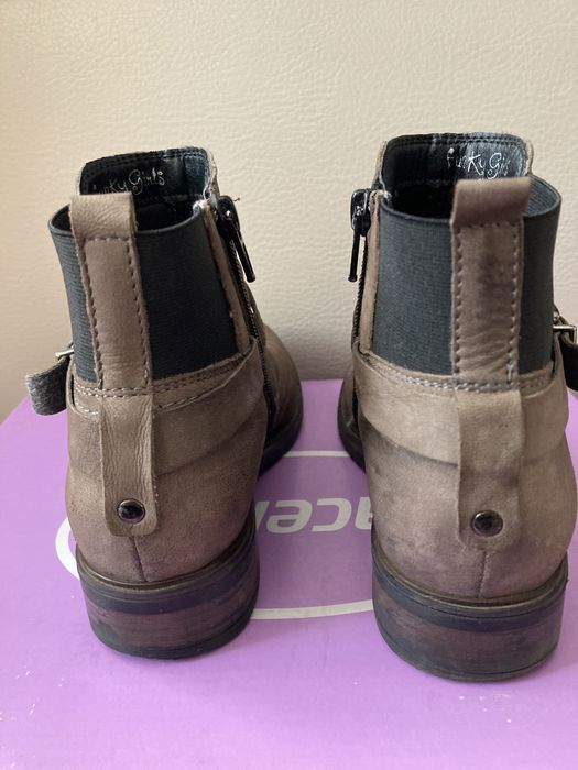 Детски боти