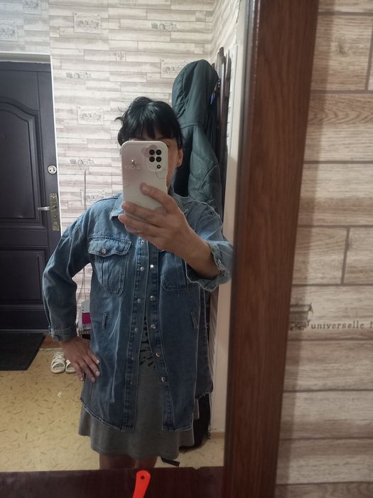 Джинсовая рубашка женская