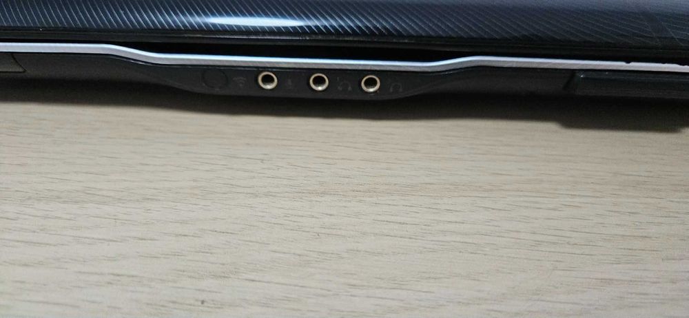 Laptop Hp Pavilion dv9700 display-17.1 inci/ Nu se mai aprinde