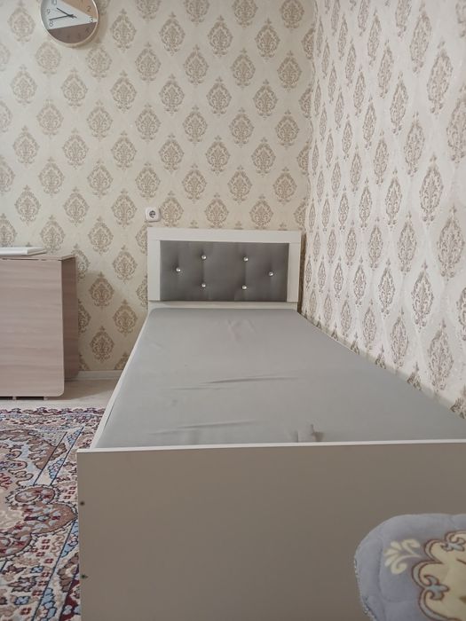 Продаю кровать цена