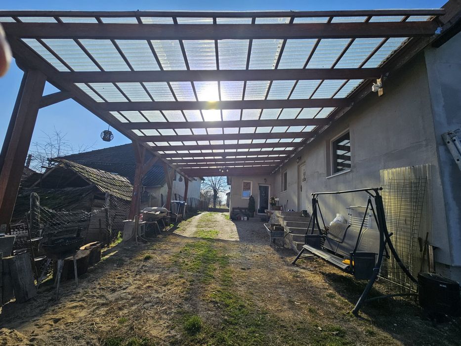 Vand casa in sat Medisa com.Viile Satu  Mare sau schimb