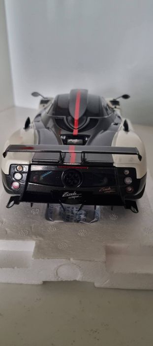 Pagini Zonda Cinque  - scara  1 :18 Almost Real