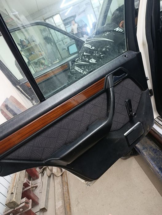 Салон мерс 124 продам