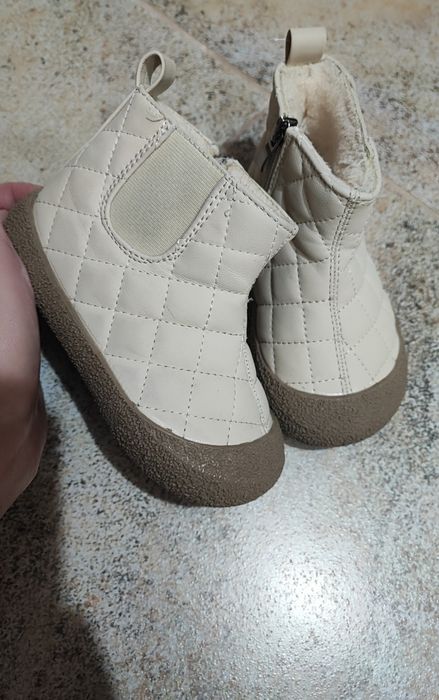 Ботинки для девочки