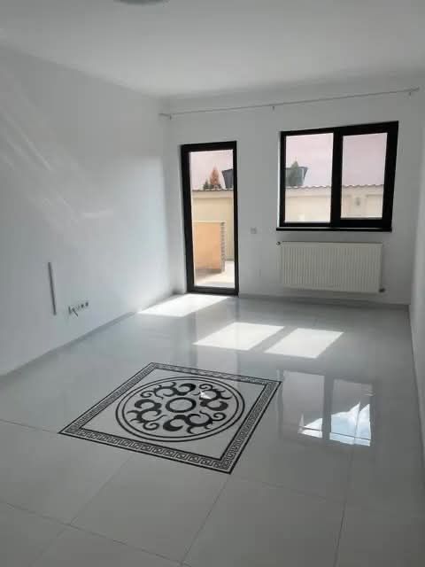 Inchiriez Apartament 2 Camere