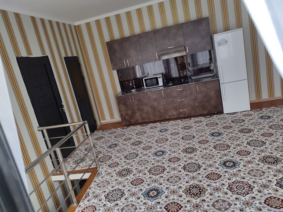 Dacha Oq toshda.