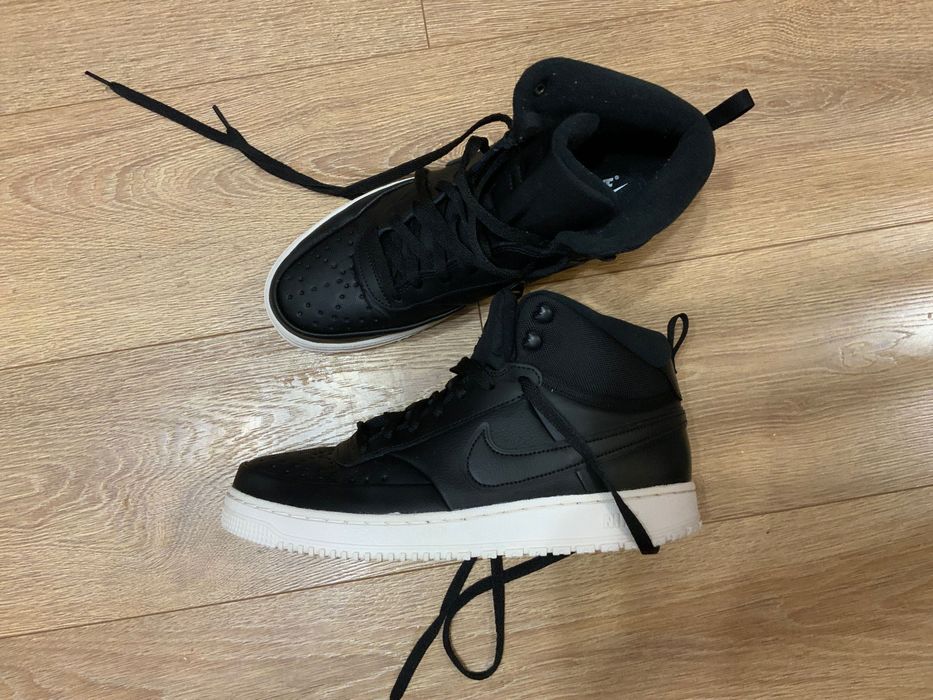 Nike-оригинални обувки 45 размер