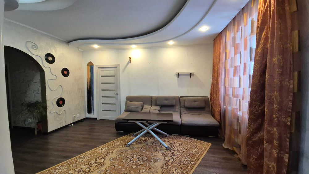 Продается 3-комн квартира по ул Терешковой 38