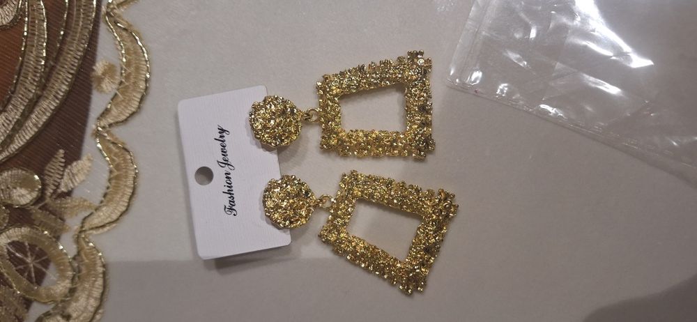 Серебро и под золочный бужы.новый