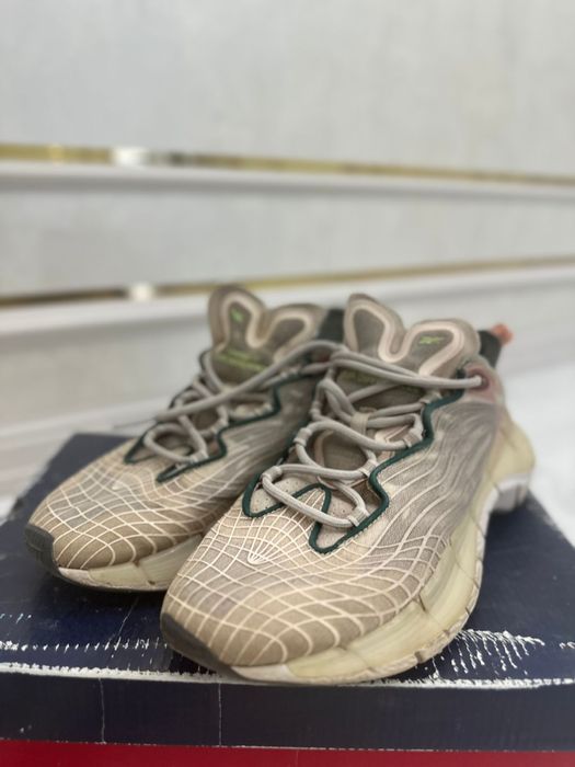 продам кросссовки Рибок