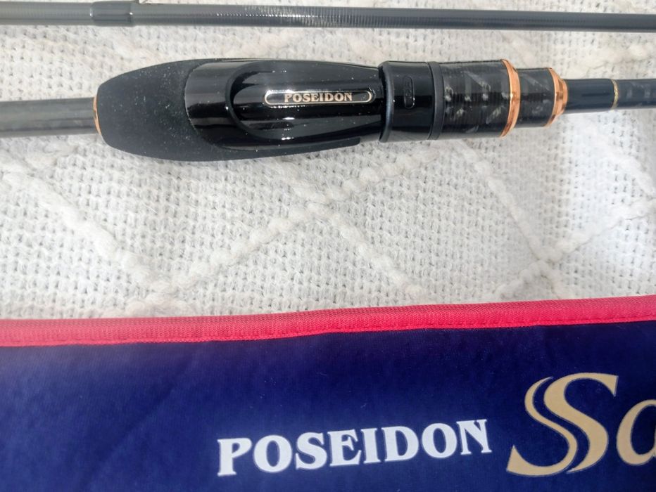 Продам спиннинги.