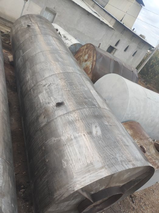 Емкост Цистерна  Нержавейка пишавой стенка 8 мл сотилади