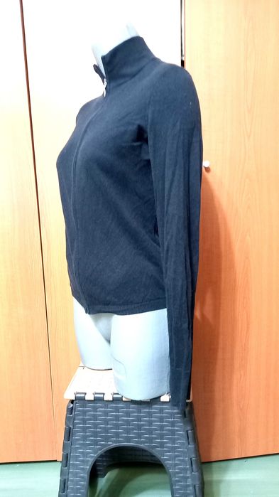 Pulover negru Cotton Cashmire cu fermuar , mas. XS-S ,UK