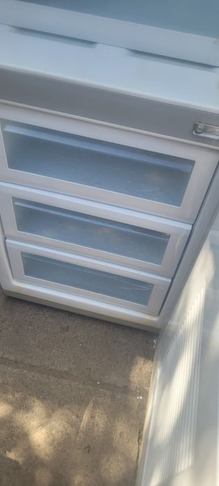 Холодильник на запчасти