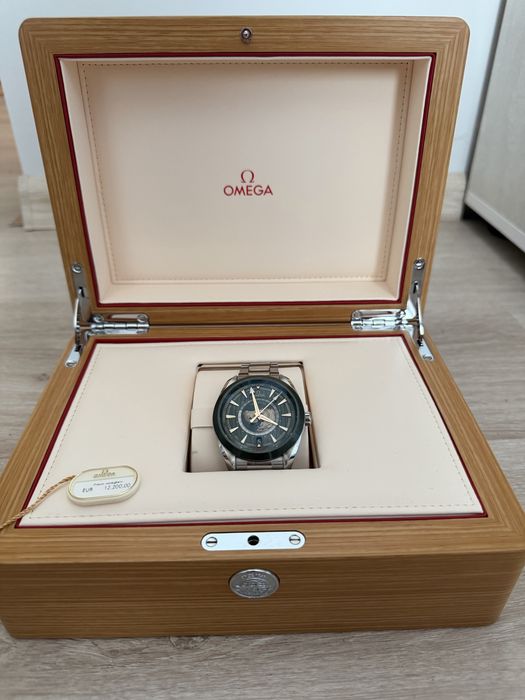 Omega Seamaster Aqua Terra Worldtimer 43mm (2024 г.) – Пълен комплект, гаранция до 2029 г.