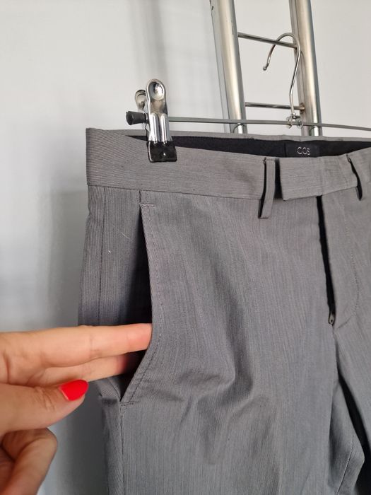 Страхотен дамски  панталон COS  размер 46