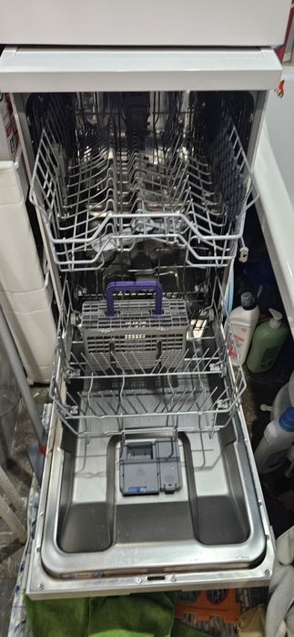 Посудомоечная машина продается