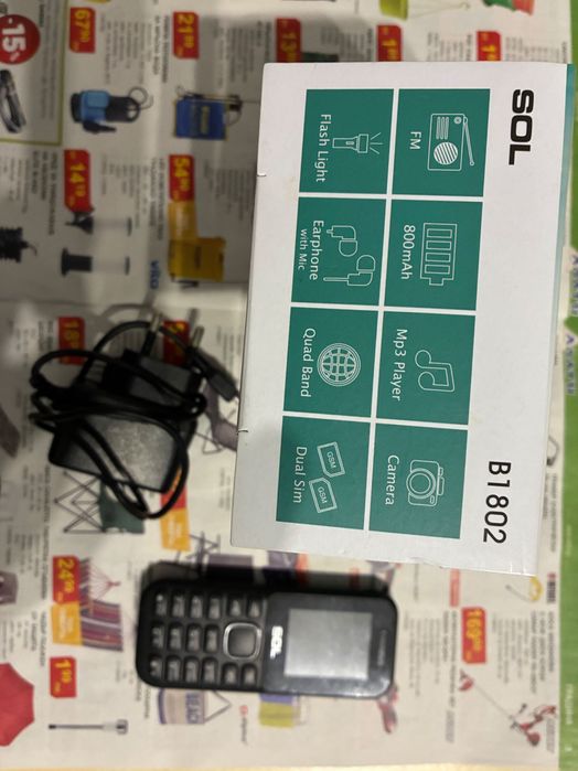 Мобилен телефон SOL Работи нормално